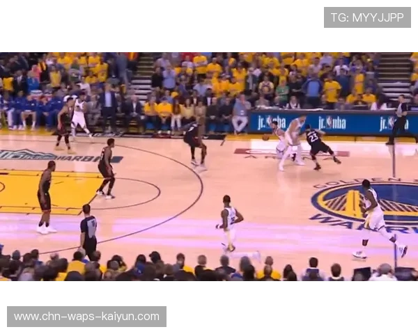 瓦伦西亚外线推进带来巨大位移感