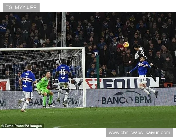 尤文的边路突破与头球能力在比赛中完美结合 尤文的边路突破与头球能力在比赛中完美结合